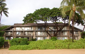 view Kamaole one from the beach